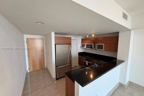 Copropriété à louer à Miami, Floride: 2 chambres, 98.29 m2 № 2065585 - photo 11