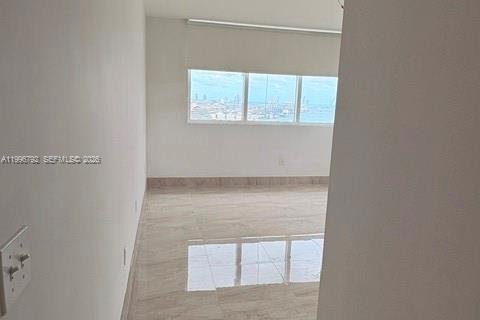 Copropriété à louer à Miami, Floride: 2 chambres, 98.29 m2 № 2065585 - photo 14