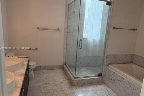 Copropriété à louer à Miami, Floride: 2 chambres, 98.29 m2 № 2065585 - photo 22