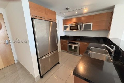Copropriété à louer à Miami, Floride: 2 chambres, 98.29 m2 № 2065585 - photo 10