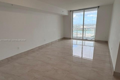 Copropriété à louer à Miami, Floride: 2 chambres, 98.29 m2 № 2065585 - photo 26