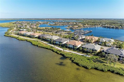 Condo in Bradenton, Florida, 3 bedrooms  № 2108959 - photo 2