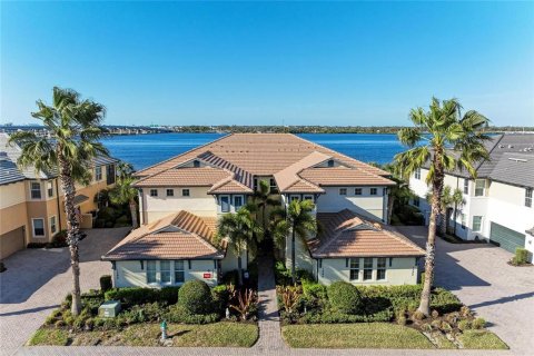 Condo in Bradenton, Florida, 3 bedrooms  № 2108959 - photo 3