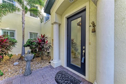 Condo in Bradenton, Florida, 3 bedrooms  № 2108959 - photo 6