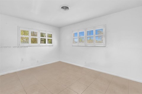Immobilier commercial à vendre à Boynton Beach, Floride: 165.55 m2 № 1994914 - photo 16