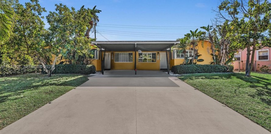 Immobilier commercial à Boynton Beach, Floride 165.55 m2 № 1994914