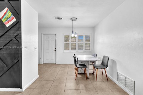 Immobilier commercial à vendre à Boynton Beach, Floride: 165.55 m2 № 1994914 - photo 7