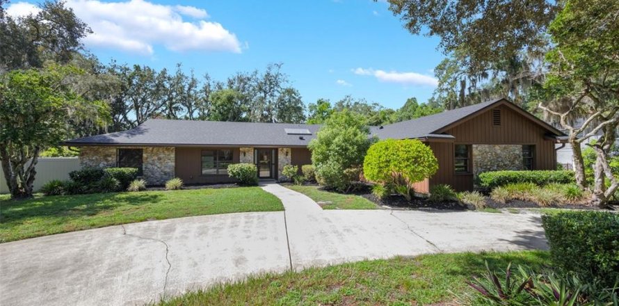 Villa ou maison à Winter Springs, Floride 3 chambres, 173.54 m2 № 1884361