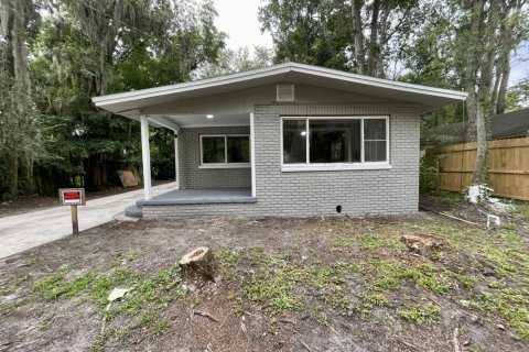 Villa ou maison à vendre à Jacksonville, Floride: 3 chambres, 119.94 m2 № 773204 - photo 1