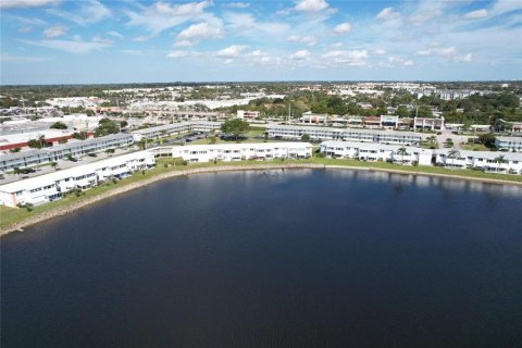 Condo in Boynton Beach, Florida, 2 bedrooms  № 2263190 - photo 28