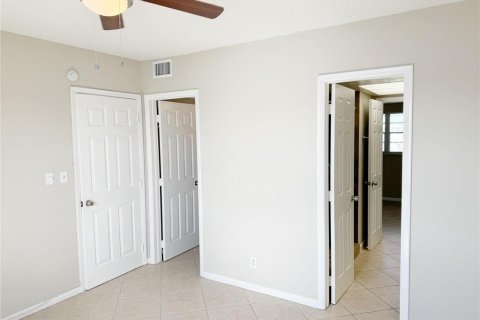 Condo in Boynton Beach, Florida, 2 bedrooms  № 2263190 - photo 23