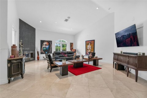 House in Southwest Ranches, Florida 5 bedrooms, 388.05 sq.m. № 1468520 - photo 26