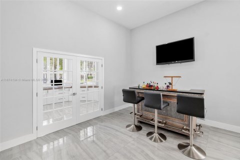Casa en venta en Coral Springs, Florida, 4 dormitorios, 333.7 m2 № 1925078 - foto 15