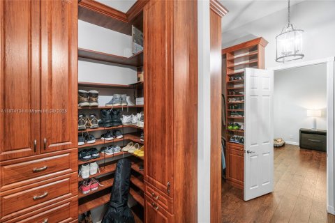 Casa en venta en Coral Springs, Florida, 4 dormitorios, 333.7 m2 № 1925078 - foto 24