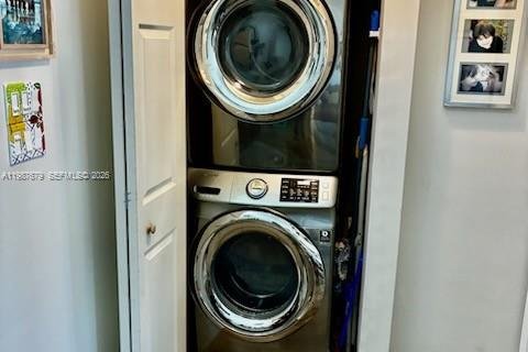 Купить таунхаус в Майами, Флорида 2 спальни, 90.3м2, № 2049090 - фото 5