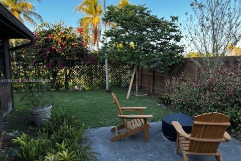 Купить таунхаус в Майами, Флорида 2 спальни, 90.3м2, № 2049090 - фото 14