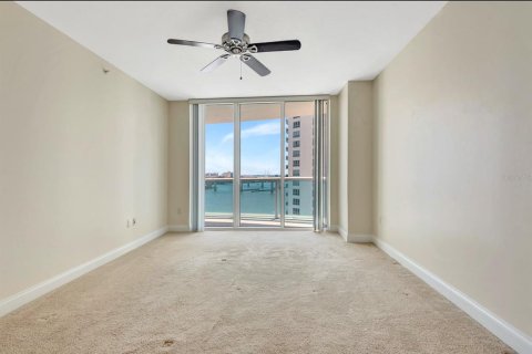 Condo in Daytona Beach, Florida, 2 bedrooms  № 1655863 - photo 15