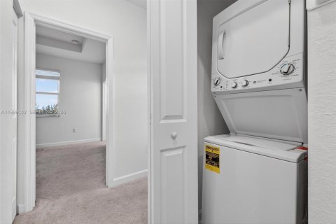 Adosado en alquiler en Homestead, Florida, 3 dormitorios, 123.37 m2 № 2066095 - foto 24