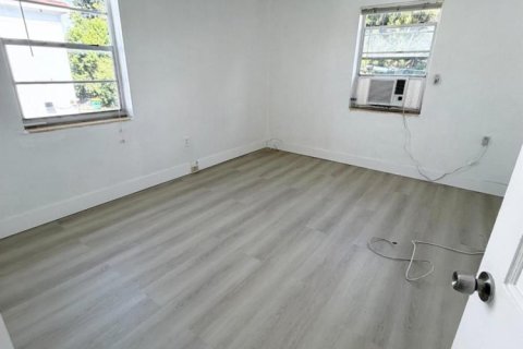 Appartement à louer à Coral Gables, Floride: 1 chambre, 53.88 m2 № 2342961 - photo 6