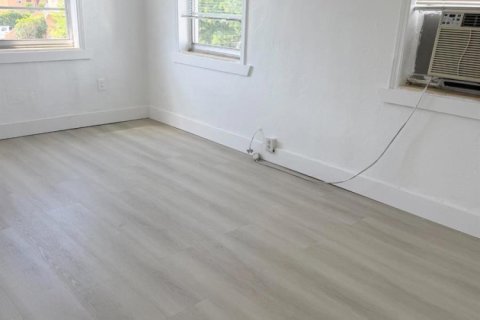 Appartement à louer à Coral Gables, Floride: 1 chambre, 53.88 m2 № 2342961 - photo 4