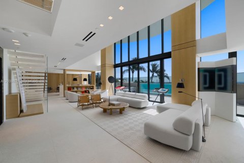 Copropriété à vendre à Sunny Isles Beach, Floride: 6 chambres, 976.87 m2 № 2088422 - photo 2