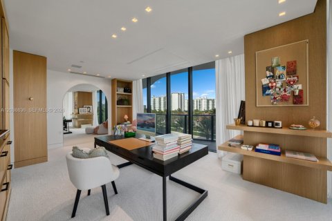 Copropriété à vendre à Sunny Isles Beach, Floride: 6 chambres, 976.87 m2 № 2088422 - photo 19