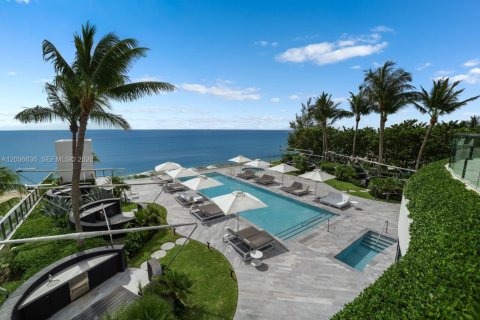 Copropriété à vendre à Sunny Isles Beach, Floride: 6 chambres, 976.87 m2 № 2088422 - photo 24