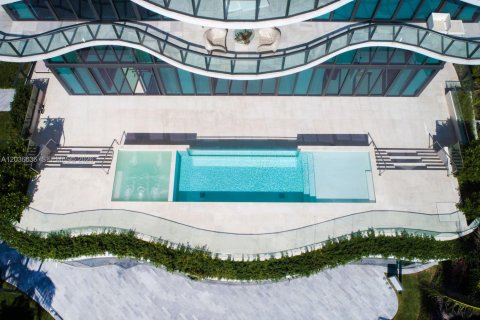 Copropriété à vendre à Sunny Isles Beach, Floride: 6 chambres, 976.87 m2 № 2088422 - photo 25