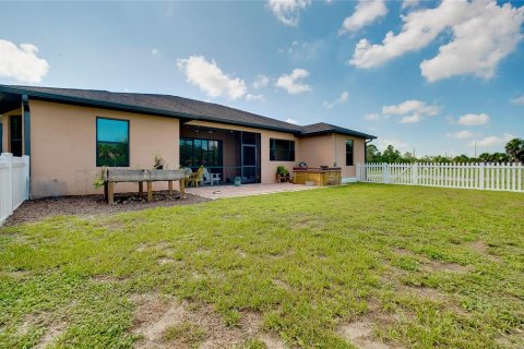 Villa ou maison à vendre à Port Charlotte, Floride: 3 chambres, 180.6 m2 № 2200268 - photo 27