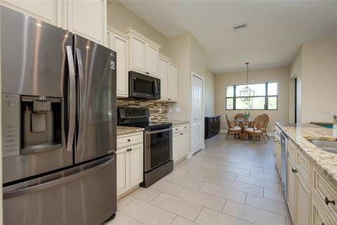 Villa ou maison à vendre à Port Charlotte, Floride: 3 chambres, 180.6 m2 № 2200268 - photo 8