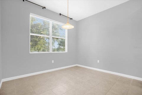 Touwnhouse à vendre à Ocoee, Floride: 3 chambres, 169.64 m2 № 1905719 - photo 4