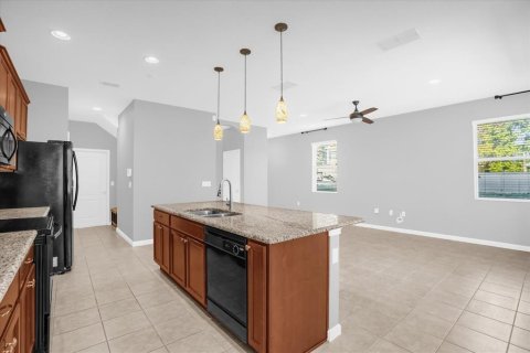 Touwnhouse à vendre à Ocoee, Floride: 3 chambres, 169.64 m2 № 1905719 - photo 7