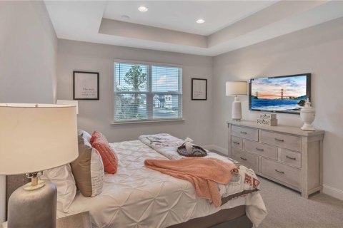 Townhouse in Parrish, Florida 3 bedrooms, 189.8 sq.m. № 1815661 - photo 18