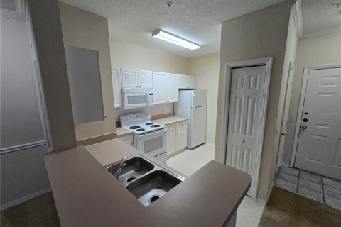 Condominio en alquiler en Tampa, Florida, 2 dormitorios, 100.61 m2 № 1909388 - foto 5
