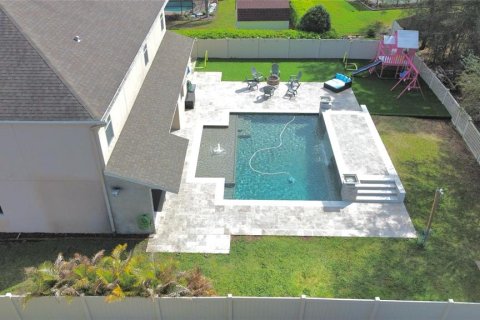 House in Hudson, Florida 7 bedrooms, 376.63 sq.m. № 1523518 - photo 8