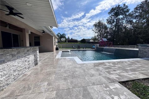 House in Hudson, Florida 7 bedrooms, 376.63 sq.m. № 1523518 - photo 12