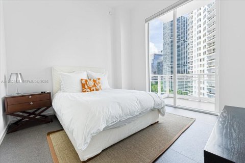 Condo in Miami, Florida, 3 bedrooms № 2080976 - photo 30