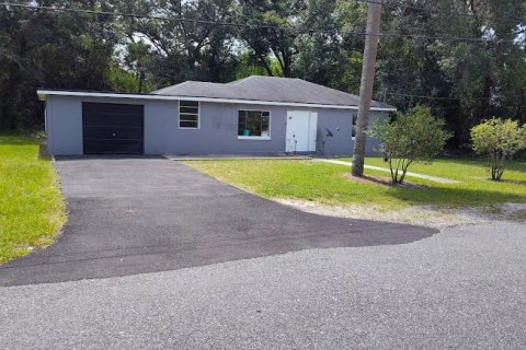 House in St. Lucie, Florida 2 bedrooms, 106 sq.m. № 2178415 - photo 6