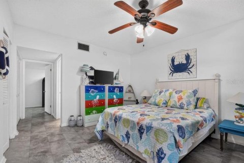 Condo in Flagler Beach, Florida, 3 bedrooms № 2199550 - photo 20