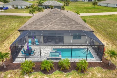 Villa ou maison à vendre à Punta Gorda, Floride: 3 chambres, 225.01 m2 № 2151813 - photo 3