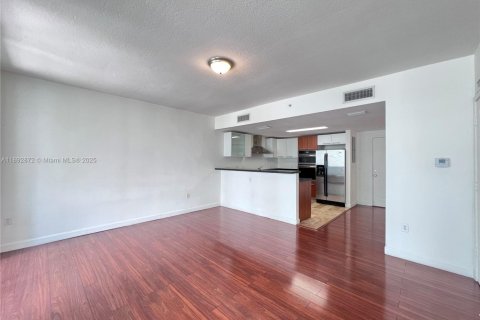 Copropriété à louer à Miami, Floride: 1 chambre, 58.53 m2 № 1946453 - photo 3
