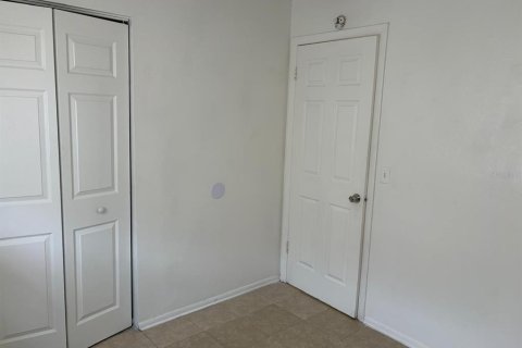Villa ou maison à louer à Orlando, Floride: 4 chambres, 127.09 m2 № 2233941 - photo 18