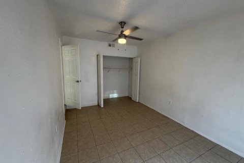 Villa ou maison à louer à Orlando, Floride: 4 chambres, 127.09 m2 № 2233941 - photo 13