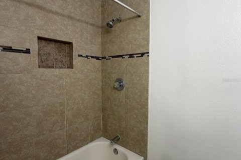 Villa ou maison à louer à Orlando, Floride: 4 chambres, 127.09 m2 № 2233941 - photo 20