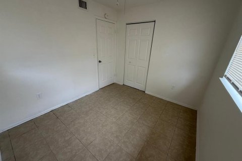 Villa ou maison à louer à Orlando, Floride: 4 chambres, 127.09 m2 № 2233941 - photo 15