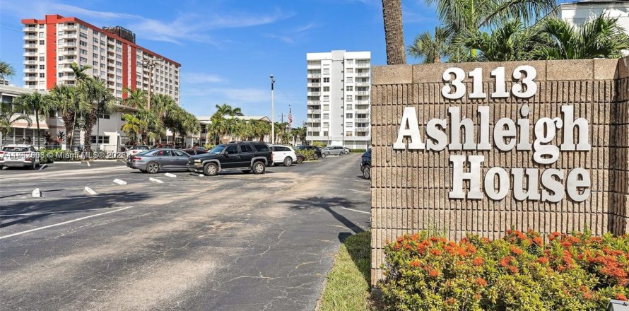 Condo à Hallandale Beach, Floride, 1 chambre № 1890908