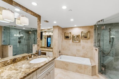 Condo in North Palm Beach, Florida, 2 bedrooms  № 2262334 - photo 24