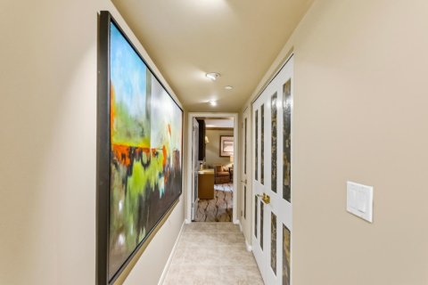 Condo in North Palm Beach, Florida, 2 bedrooms  № 2262334 - photo 19