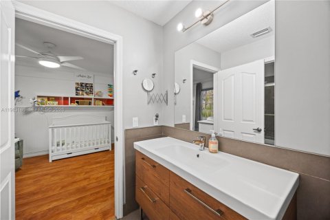 Casa en venta en Cooper City, Florida, 4 dormitorios, 224.64 m2 № 2062649 - foto 16