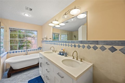 Casa en venta en Cooper City, Florida, 4 dormitorios, 224.64 m2 № 2062649 - foto 18